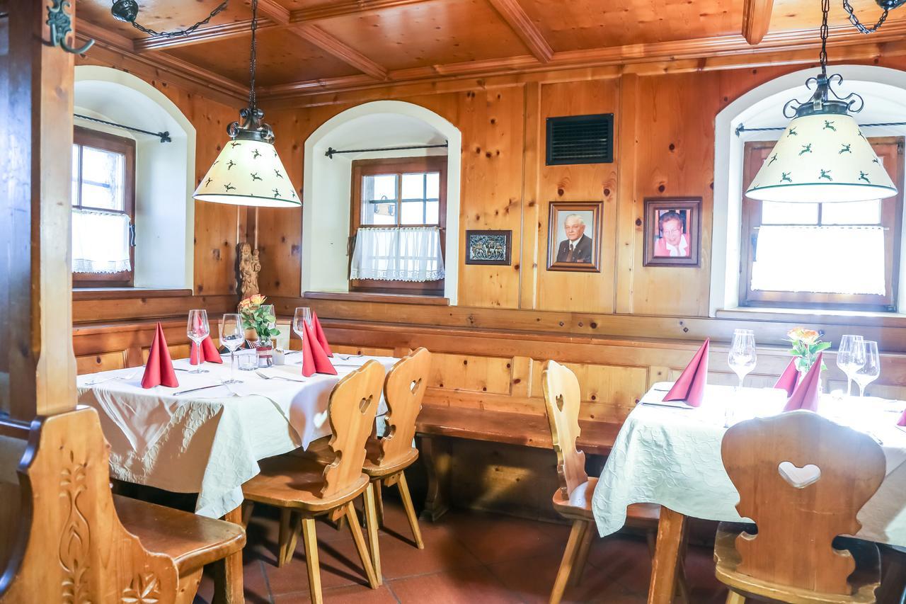 Gasthof Simmerlwirt Sankt Leonhard  Exterior photo